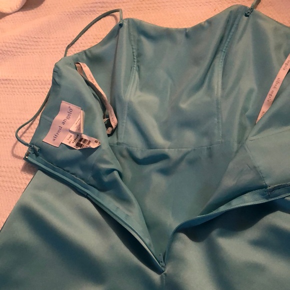 Prom / Bridesmaid Dress - Picture 7 of 13